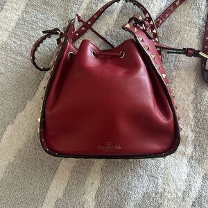 Valentino rock stud authentic crossbody bag